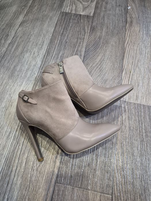 Продам новые ботильоны