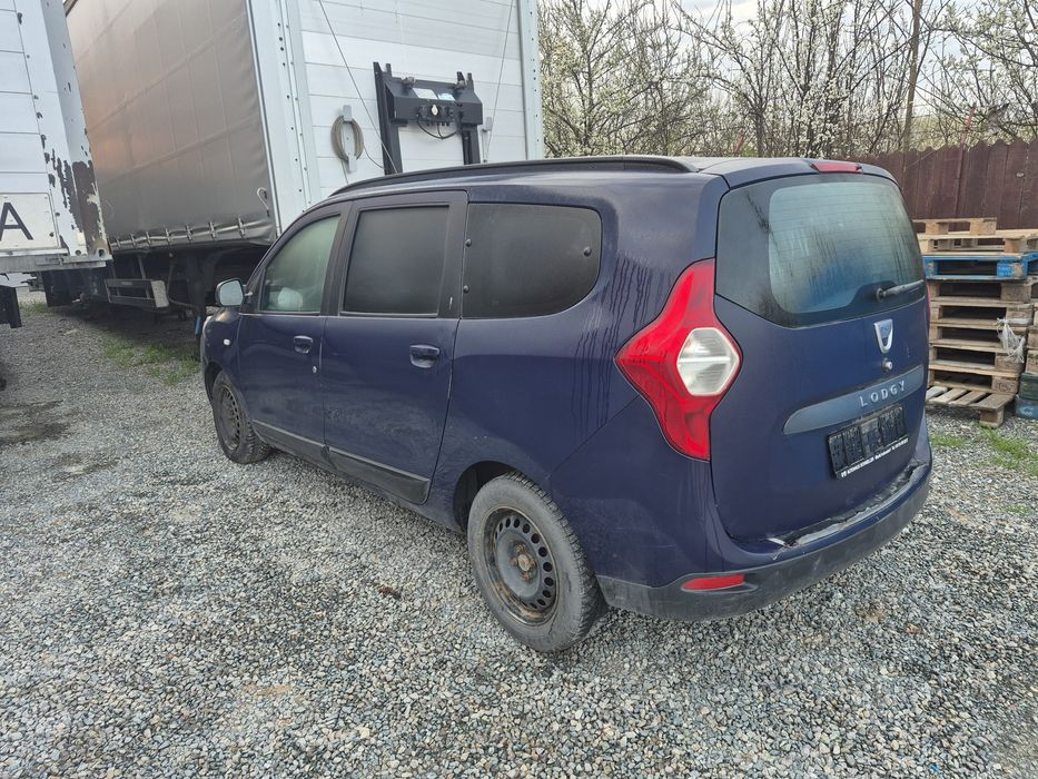 DACIA Lodgy 7 locuri an 2015 diesel clima eco 207 000 km 3699€