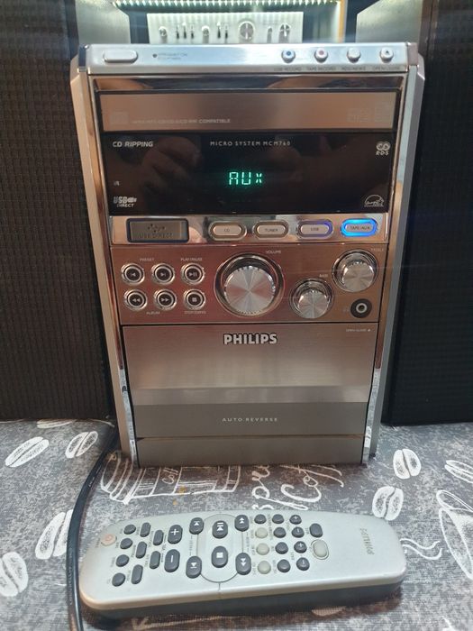 Mini system Philips telecomandă