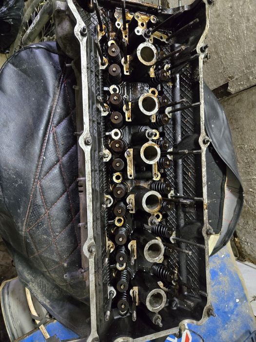 Продам ГБЦ М52 2.5