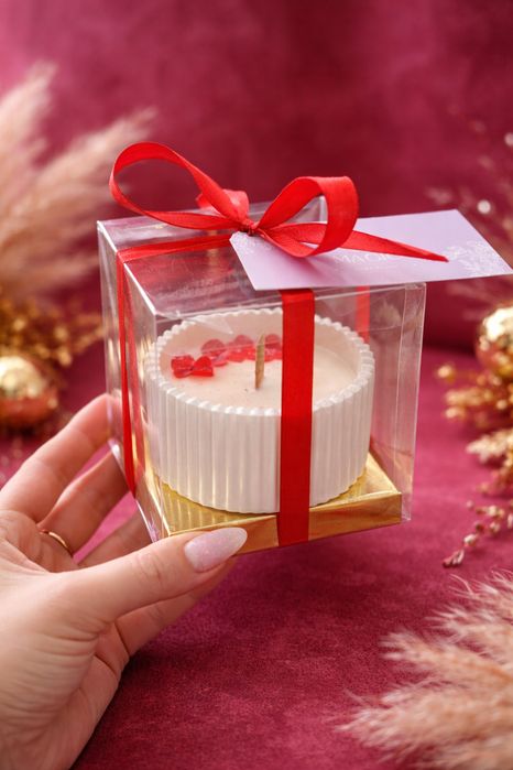 Декор из гипса и свечи