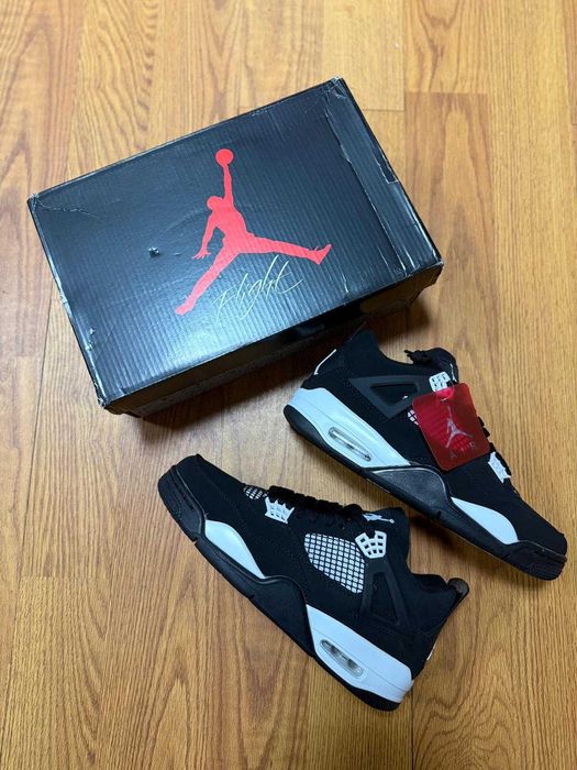 #PREDARE PERSONALA# Nike Air Jordan 4 White Thunder Editie Limitata