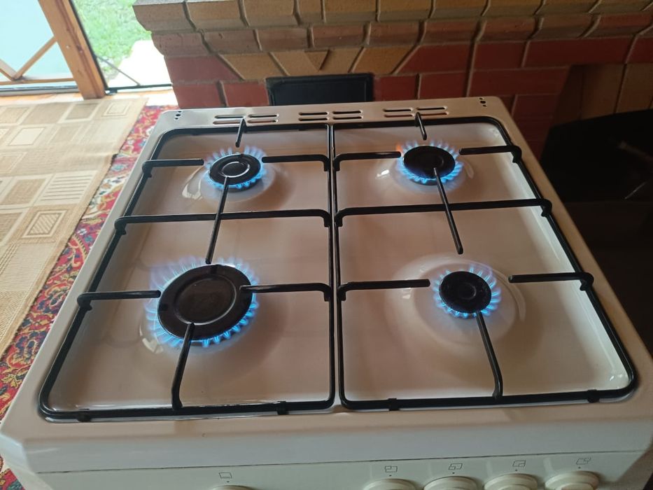 Газовая плита 60*60