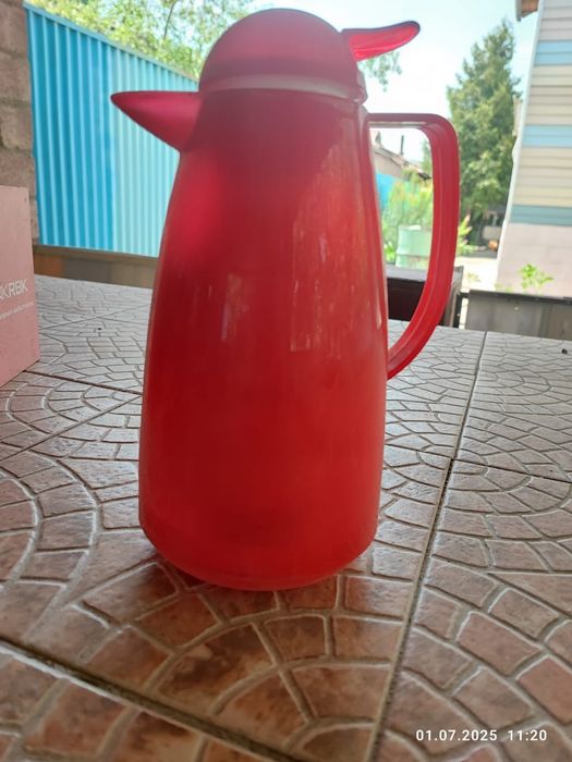 Термос 1 литр, новый