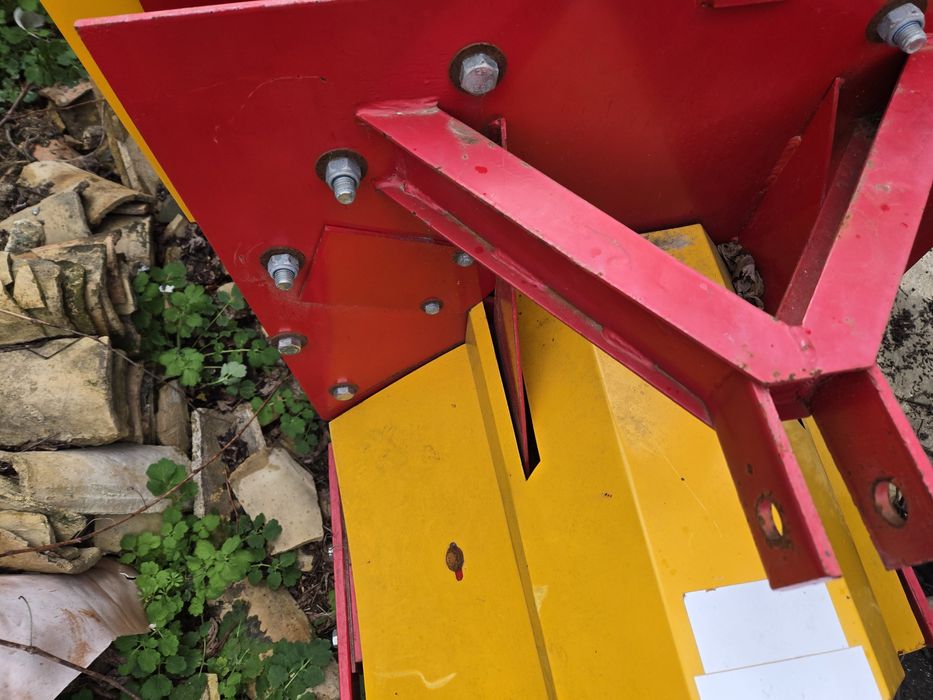 Дробилка за клони WC8 до 20см – мощна, за трактор, ТОП цена