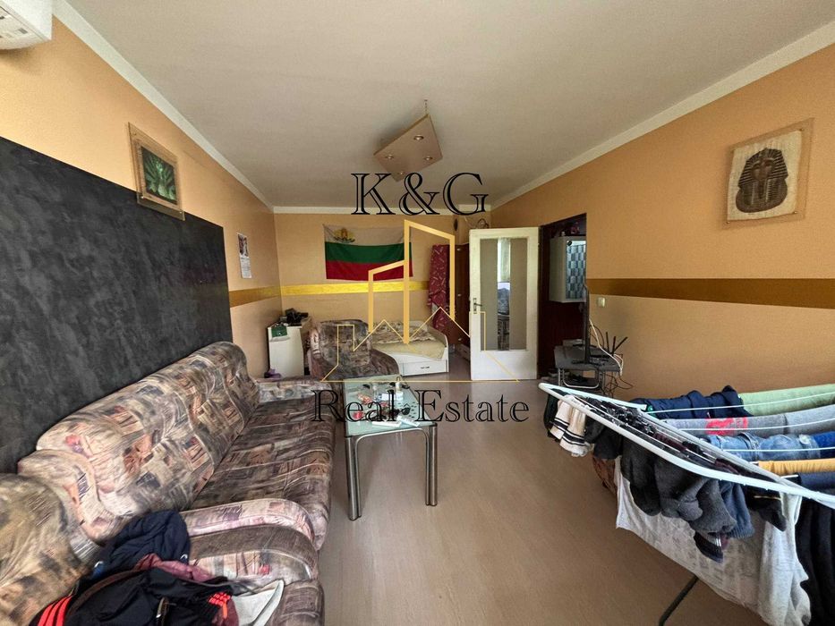 Продава се Двустаен апартамент в Разград, Орел - 64 кв.м за 1076 €/кв.м - Снимка #1