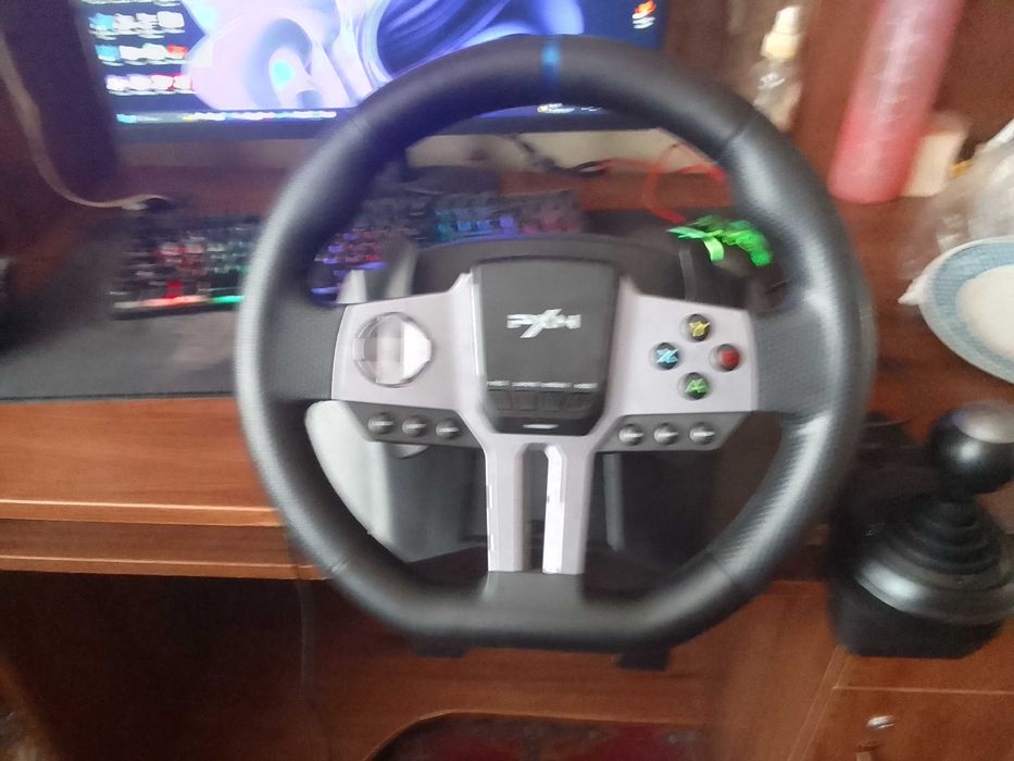 Продается игровой руль связи с переездом