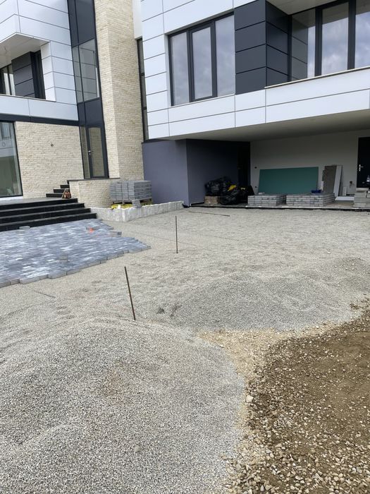 Montaj pavaje excavatii canalizare si mai multe