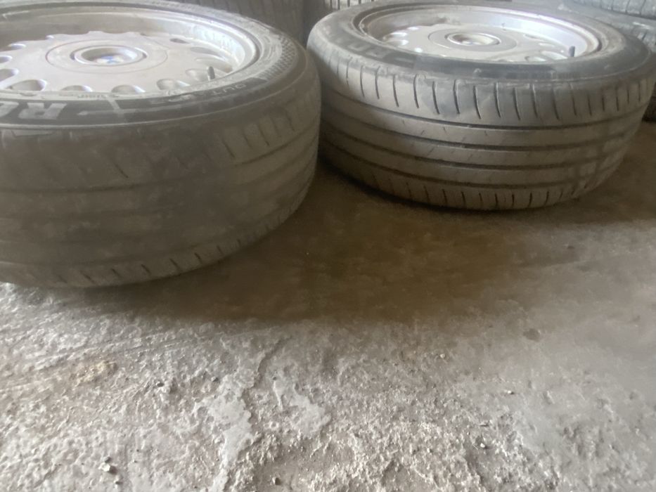 Продам диски с резиной р16 на бмв