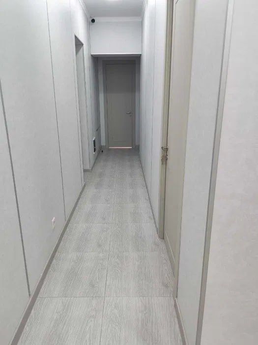 Отдельно стоящее здание 1400 м2, Алмазарский район