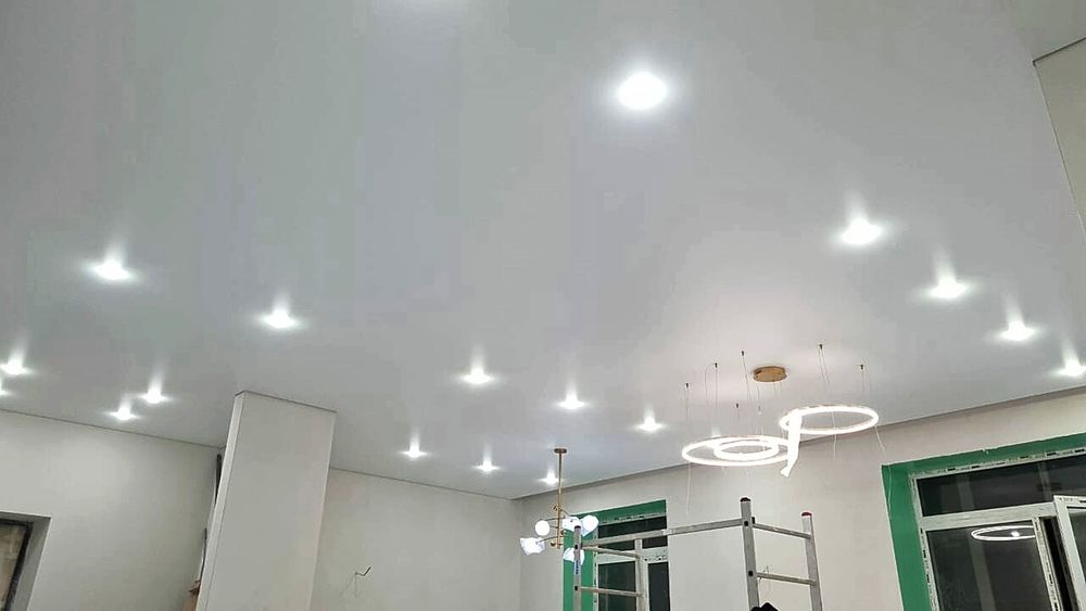 Натяжные потолки