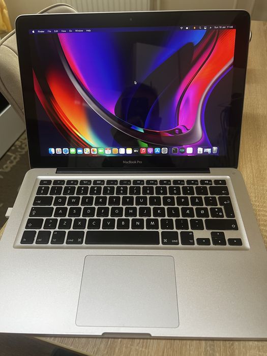 Macbook pro 13 inch late 2011