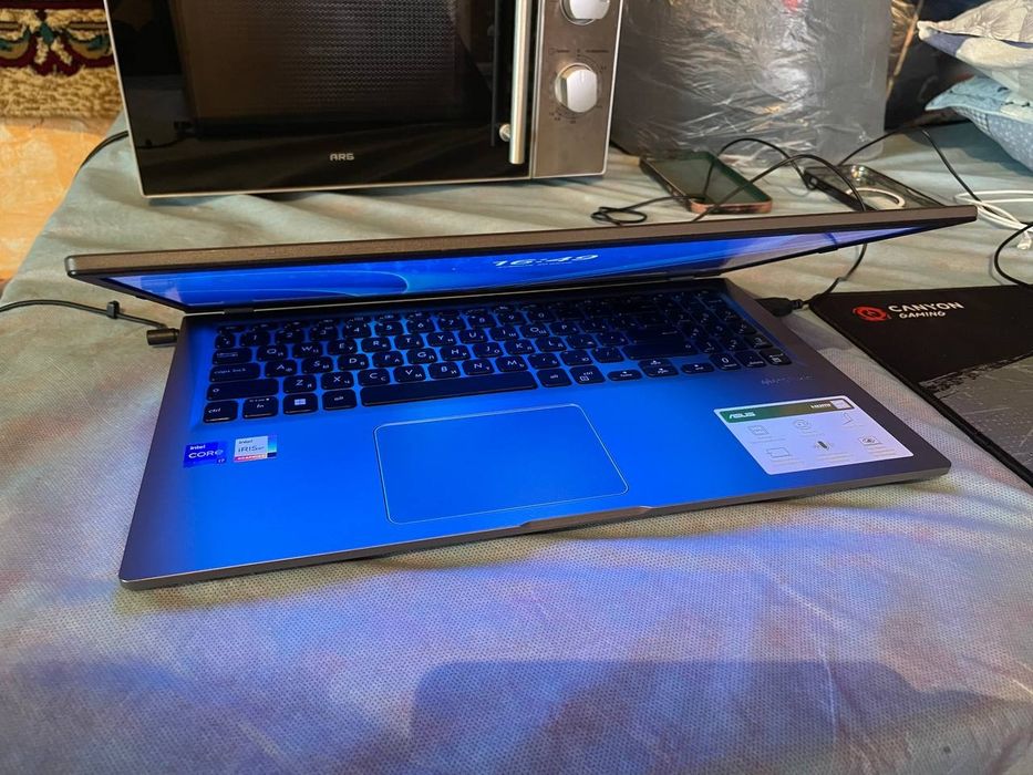 ASUS VivoBook X515EA