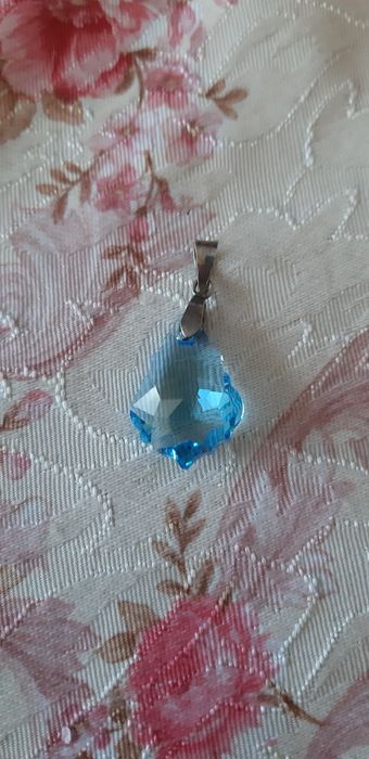 Сребърни висулки и висулки Swarovski със сребърно окачване