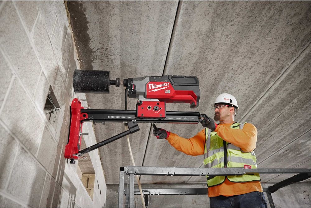 Lucrari constructii. Structura si amenajari exterioare,  finisaje,