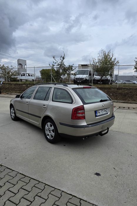 SKODA Octavia 2005 — imagine 4