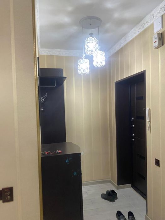 Люстры разные срочно