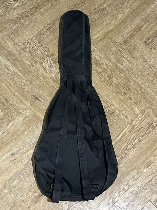 Продам чехол для гитары