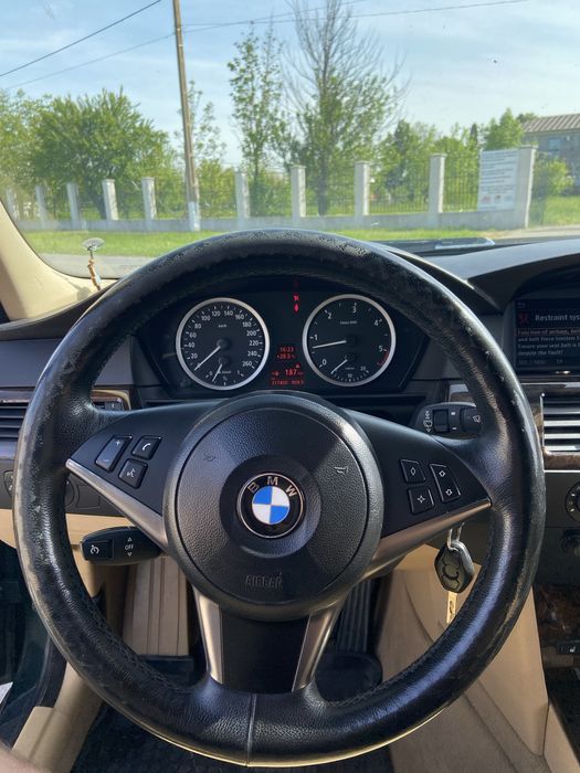 •Bmw Seria 5 530D 2005 / Logic 7 / Interior Full Electric