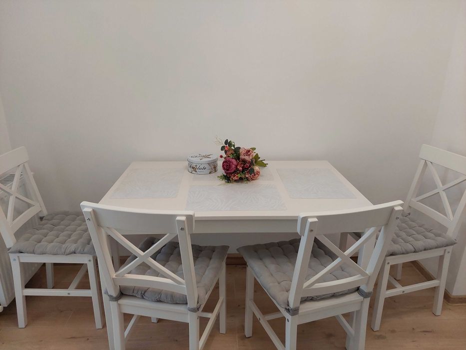 Apartament 2 camere de închiriat - zona Trocadero, Constanța