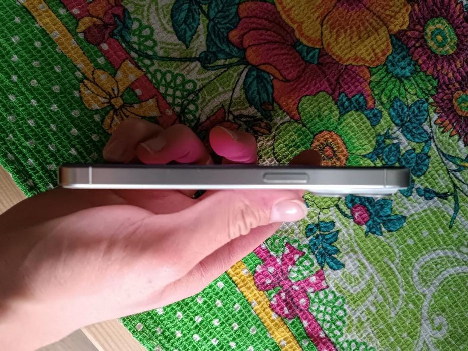 Iphone 15 pro 256 гб