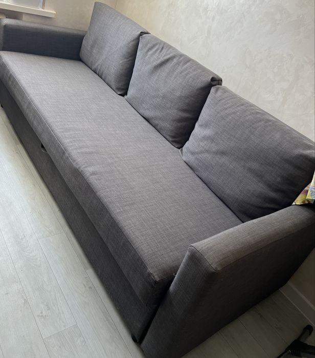 Продам диван Ikea