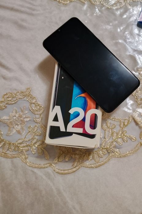 Samsung galaxy A20