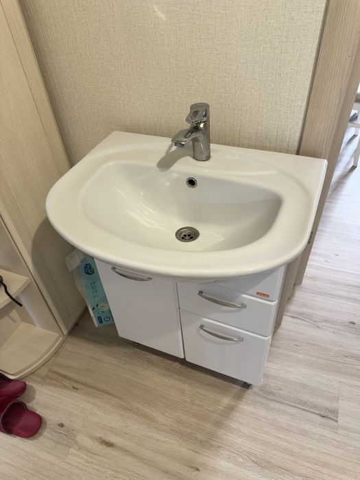 Тумба с раковиной