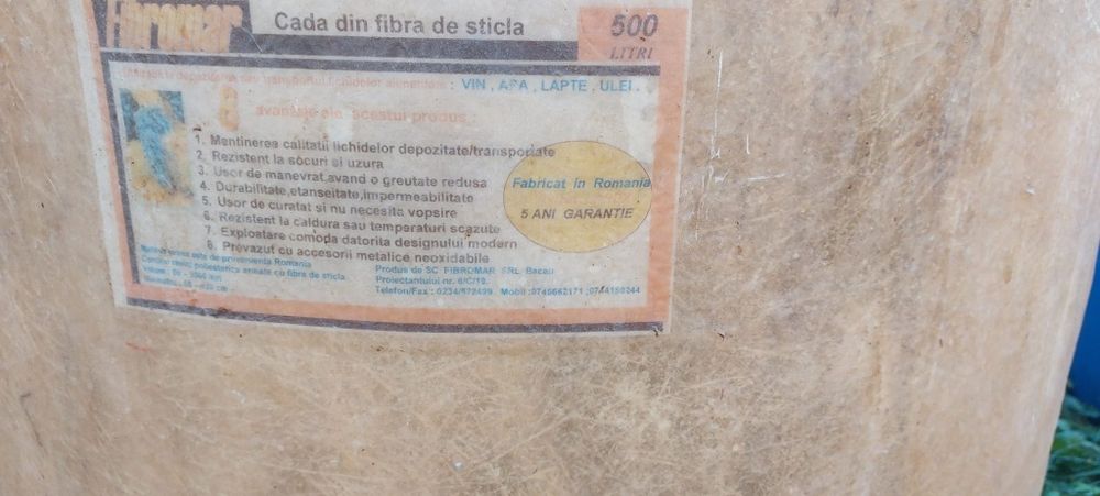 Butoaie de fibră de sticlă