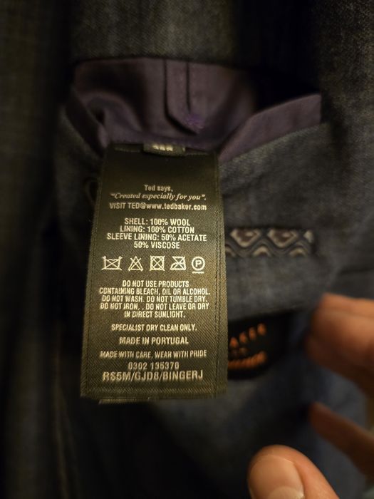 Sacou deosebit TED BAKER 100% lana, calitate exceptionala
