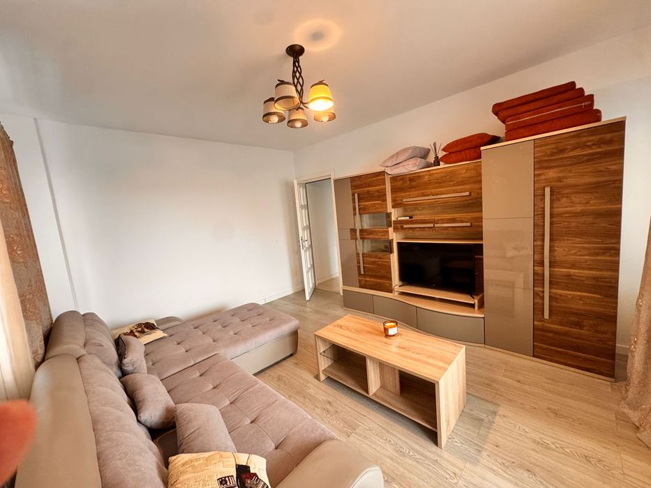 Apartament 2 camere Royal Town. Se ofera factura fiscala pt chirie. Proprietar
