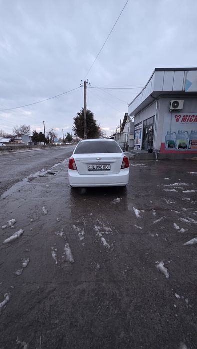 Lacetti 2011 metan bor srochna sotiladi