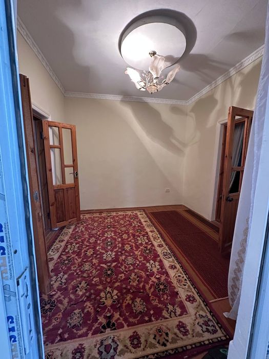 Buxoro-Kogon yoʻli yoqasida hovli sotiladi