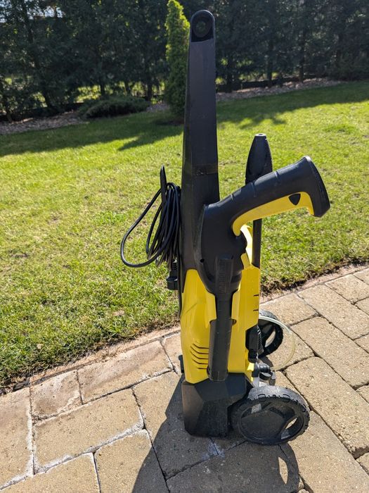 Aparat de spalat cu presiune Karcher K 3 Car & Home defect