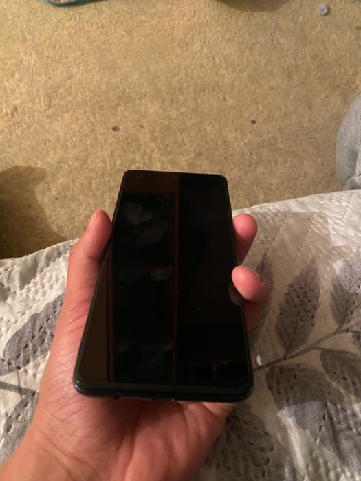 Продам Самсунг а51