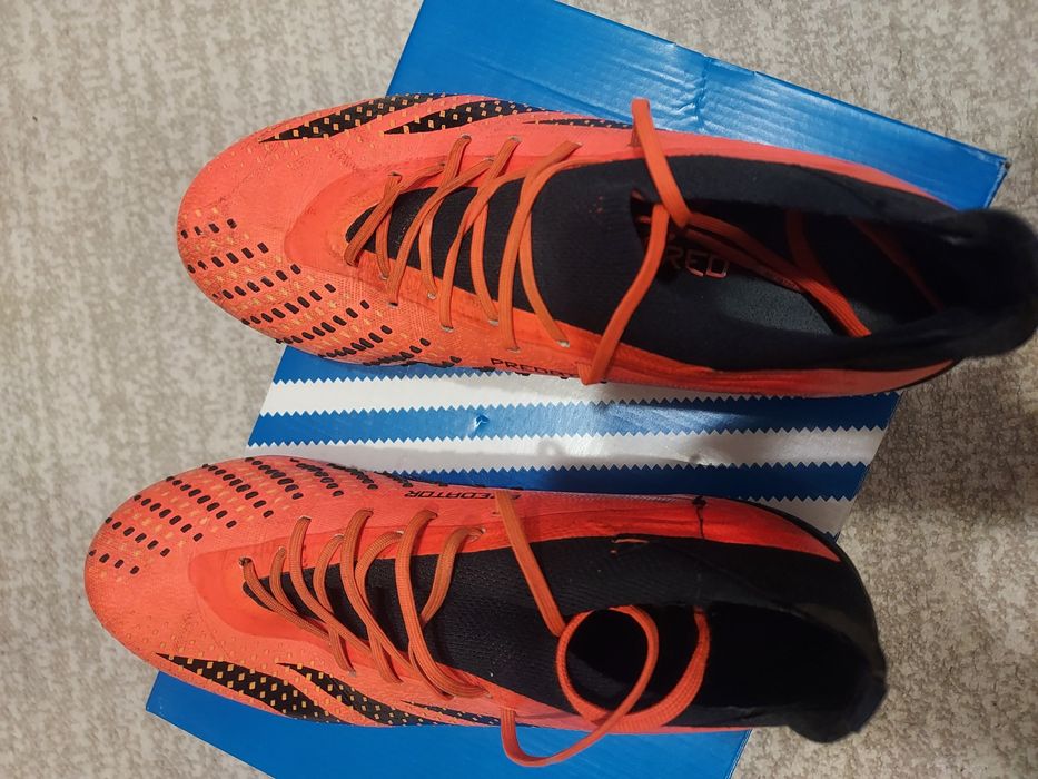 Ghete de fotbal elite Adidas Predator