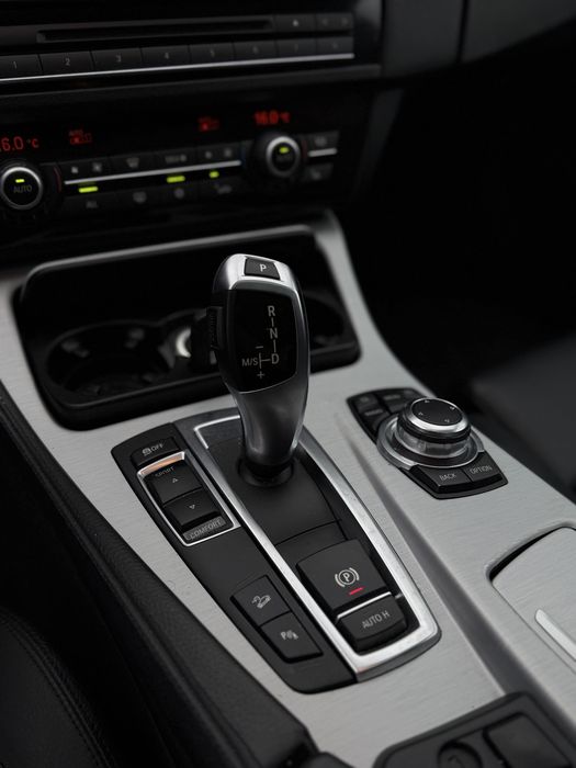 BMW 525D X-Drive 2013 Rate/Garantie/Revizii