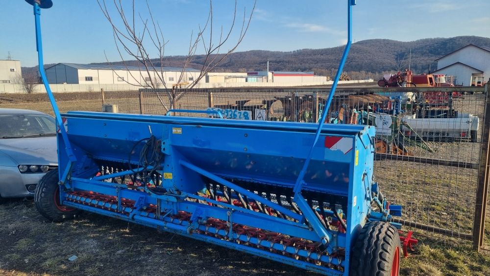 Semanatoare Lemken Eurodril 4 m , amazone d8 3m