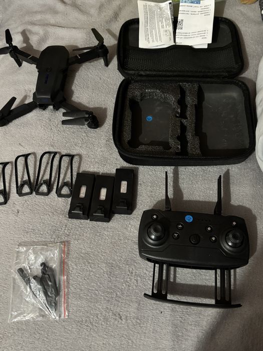 Квадракоптер дрон 10к