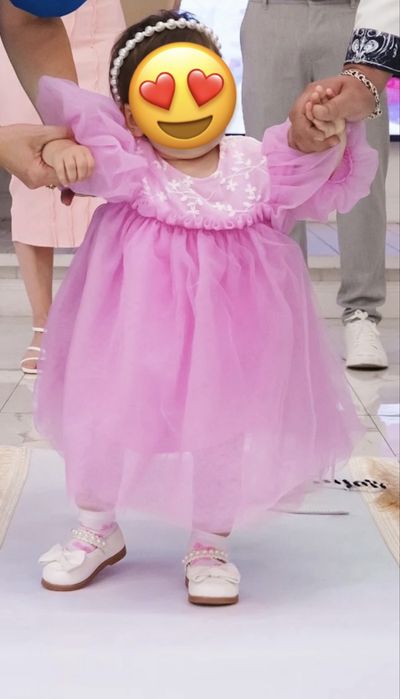 Продам наряд на годик