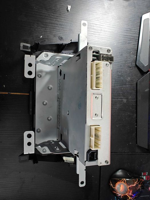 Radio CD Original Nissan X-Trail T32 / Qashqai J11 – Stare Nouă