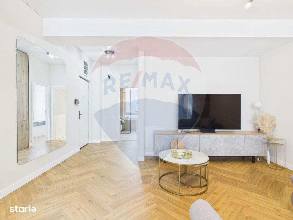 Apartament spatios cu 2 camere de vânzare in Catted Family