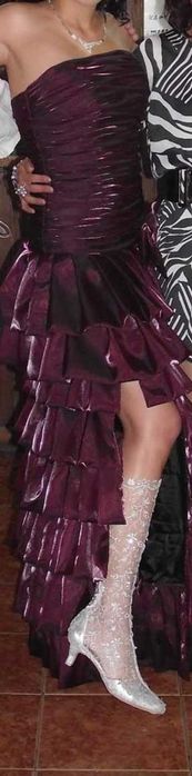 Дизайнерска бална рокля