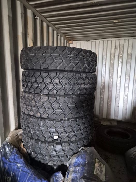 Продам покрышки для самосвал