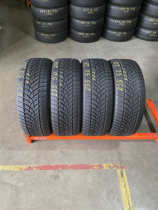 Anvelope iarna 235/50/20 Goodyear Ultra Grip Performance 235 50 20 R20