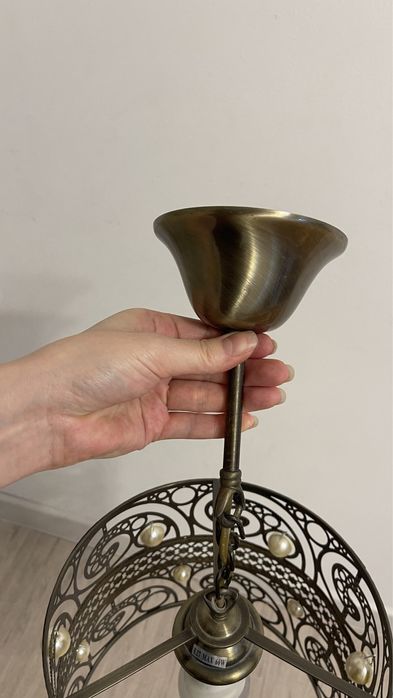 Продается люстра