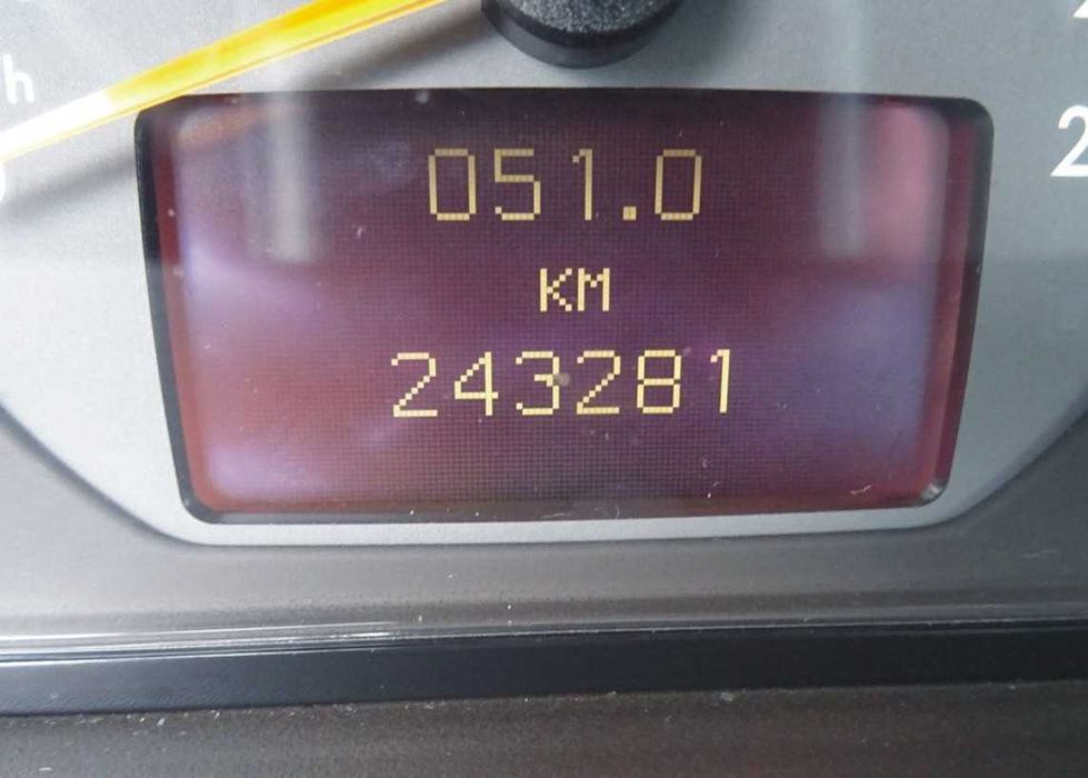 ЧАСТИ Мерцедес E класа 1996-2003г Mercedes Benz Е classе  W210