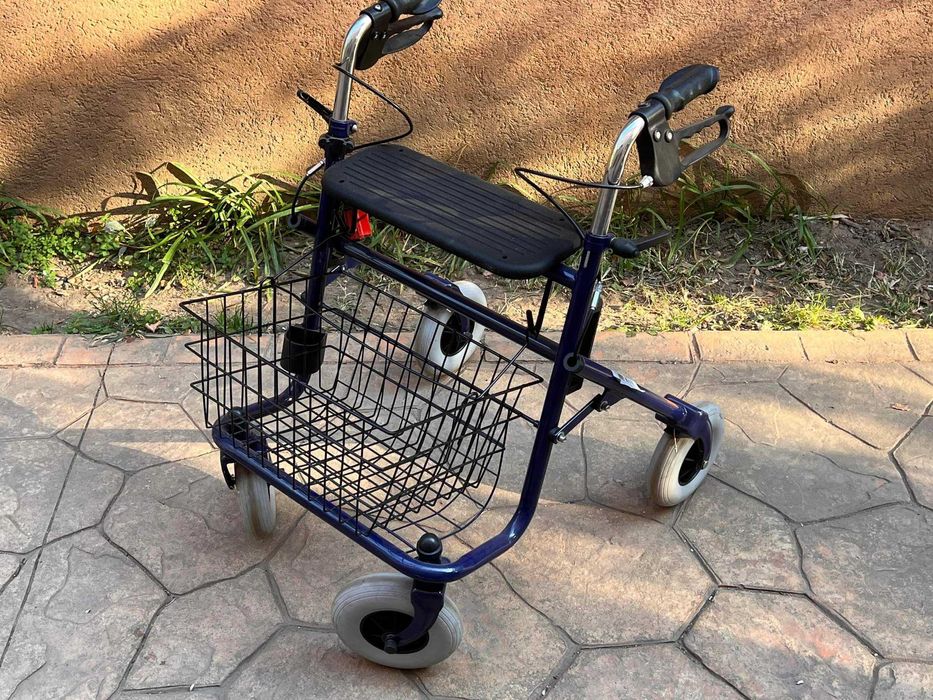 Cizmă imobilizatoare