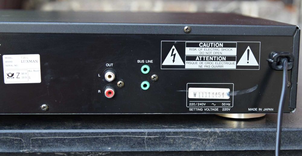 Tuner Luxman T-351 L, radio