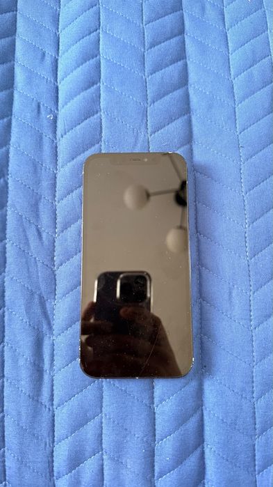 iPhone 12 128 fb